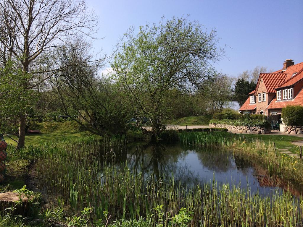 Ferienhaeuser Im Sylter Gartenweg Екстериор снимка