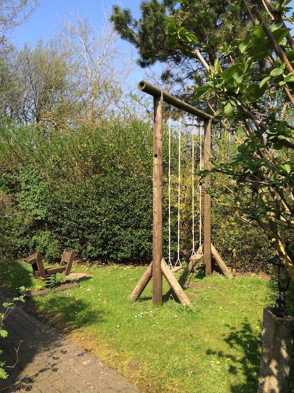 Ferienhaeuser Im Sylter Gartenweg Екстериор снимка
