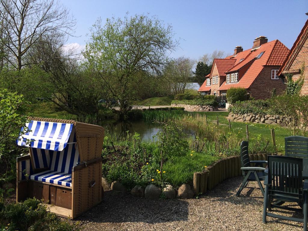 Ferienhaeuser Im Sylter Gartenweg Стая снимка
